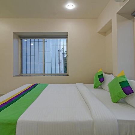Treebo Atithi Comforts Inn Pune Exterior photo